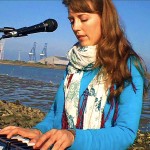 Molly of The Definite Articles tickling the faux ivories
